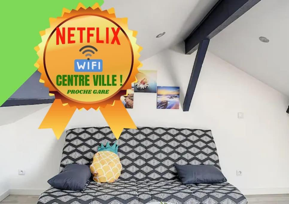Ferienwohnung Atypique T1 Duplex - Wifi .Parking .Proche .Gare Saint-Quentin  Exterior foto