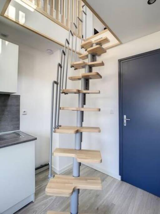 Ferienwohnung Atypique T1 Duplex - Wifi .Parking .Proche .Gare Saint-Quentin  Exterior foto